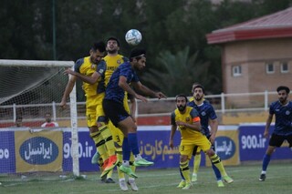 شمس آذر قزوین صدرنشینی لیگ یک فوتبال را از دست داد