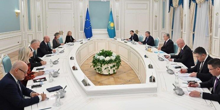 رئیس جمهور قزاقستان با رئیس شورای اروپا در «آستانه» دیدار کرد