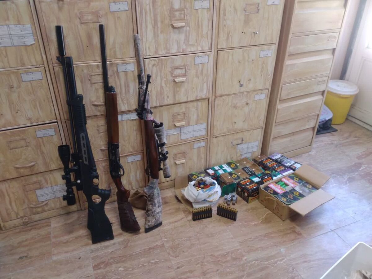 کشف سلاح و مهمات جنگی در خمین