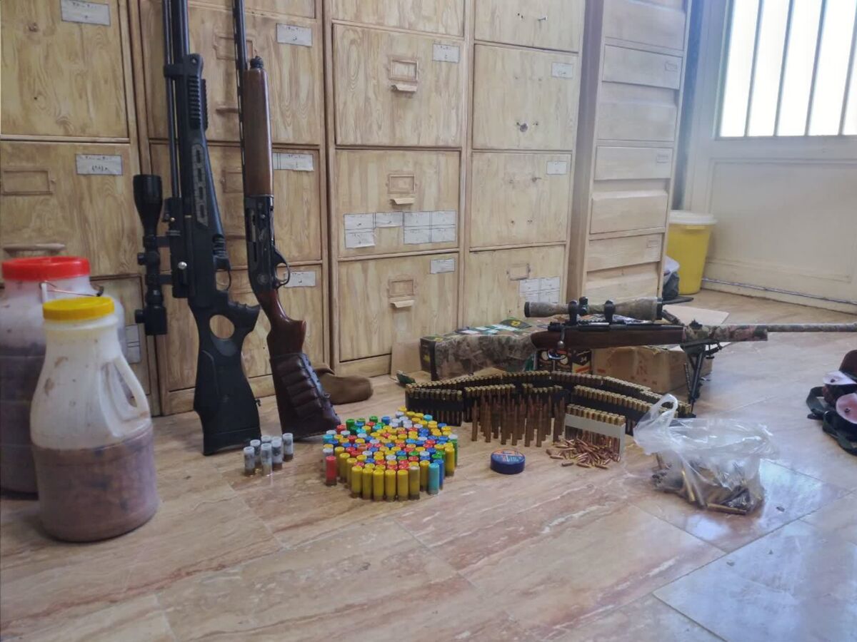 کشف سلاح و مهمات جنگی در خمین