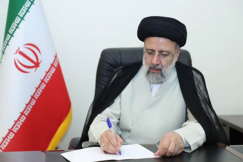 رئیس جمهور درگذشت آیت‌الله حسین مفید را تسلیت گفت
