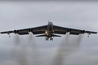 بمبافکنهای بی-۵۲ آمریکا در شمال استرالیا مستقر میشوند