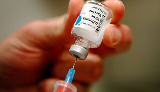 وزیر بهداشت: کمبود واکسن آنفلوآنزا در کشور نداریم