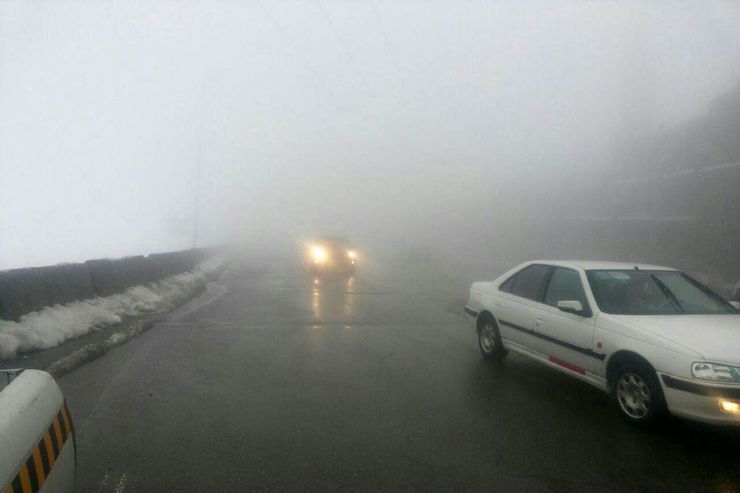 بزرگراه چناران- قوچان مه آلود است