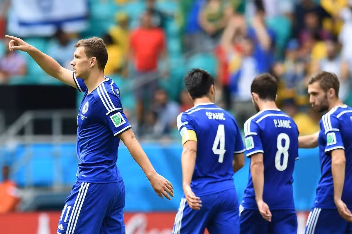 تحت فشار داخلی و بین‌المللی؛ تیم ملی فوتبال بوسنی دیدار دوستانه با روسیه را لغو کرد