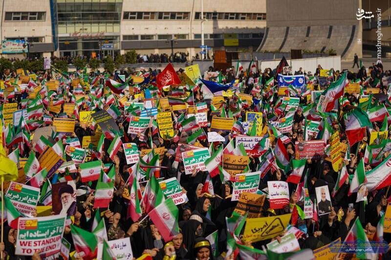 ملت ایران حمایت خود را از آرمان‌های انقلاب اسلامی و گروه‌های مقاومت فلسطینی اعلام کنند