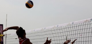 شکست تیم والیبال ساحلی دانش و توپ مشهد
