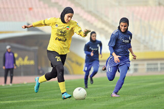 رکورد ویژه دختر فوتبالیست ایران/ خوشحالم در جمع بزرگان فوتبال قرار گرفتم