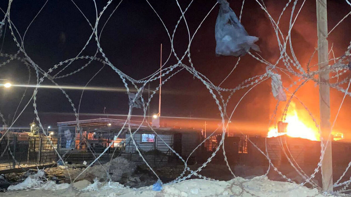 حمله پهپادی به تانکرهای سوخت در مرز عراق و سوریه + عکس