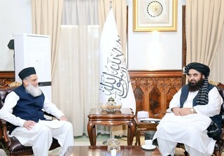 وزیر خارجه دولت موقت طالبان: برخورد پاکستان با مهاجرین افغان به ضرر دو کشور است