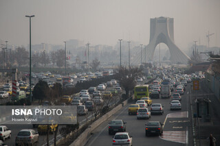 تداوم آلودگی هوای تهران برای گروه‌های حساس در مناطق پرتردد