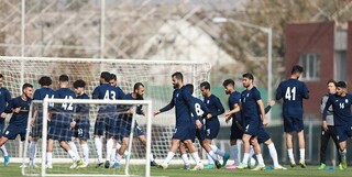 آخرین تمرین تیم ملی در تهران با حضور نماینده مجلس/ کی‌روش درس پرتاب اوت داد