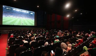 فوتبال های جام جهانی در سینماهای مشهد پخش می شود؟ / معضل سینمای ما کمبود فیلم جدید است