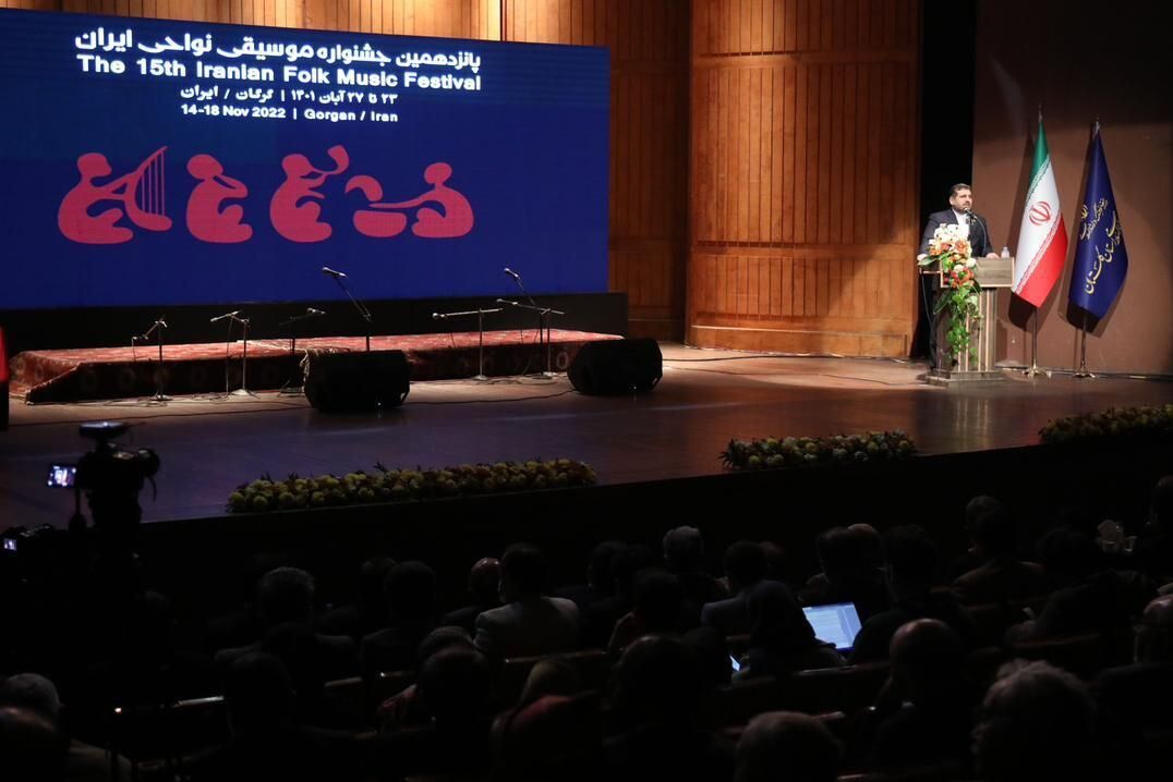 وزیر فرهنگ در اختتامیه جشنواره نواحی: موسیقی عامل پیوند ایرانیان است /مرآتی دبیردوره شانزدهم شد