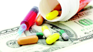 تعارض منافع در صنعت دارویی از دلایل اصلی کمبود و گرانی دارو است