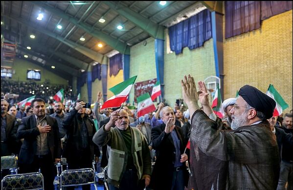 روایت سفر رئیس جمهور به اسلامشهر/ از بازدید پروژههای عمرانی تا دیدار بیواسطه با مردم