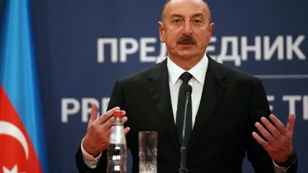 جمهوری آذربایجان مذاکره با ارمنستان با حضور مکرون را نپذیرفت