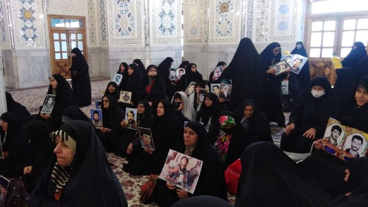 سومین گردهمایی خواهران شهدای جهان اسلام در مشهد برگزار شد