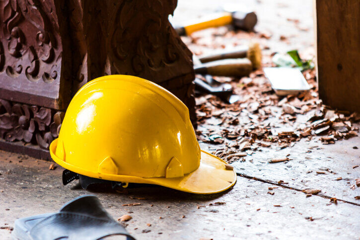 با پوشش بیمه‌ای «کارگران ساختمانی» با اصلاح قانون محدودیت های مالی رفع می شود؟