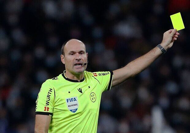 اسپانیاییِ بیرحم، قاضی ایران و آمریکا/ داوری با اخلاق کوچه بازاری و هشدار به شاگردان کیروش