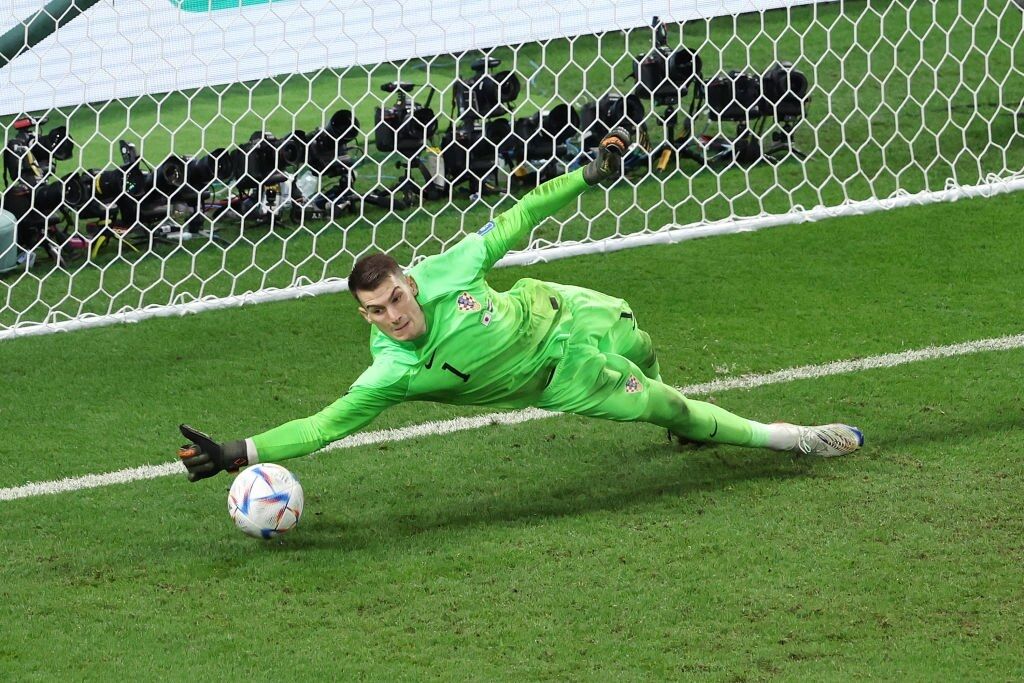 این دستان جادویی ژاپن را حذف کرد!