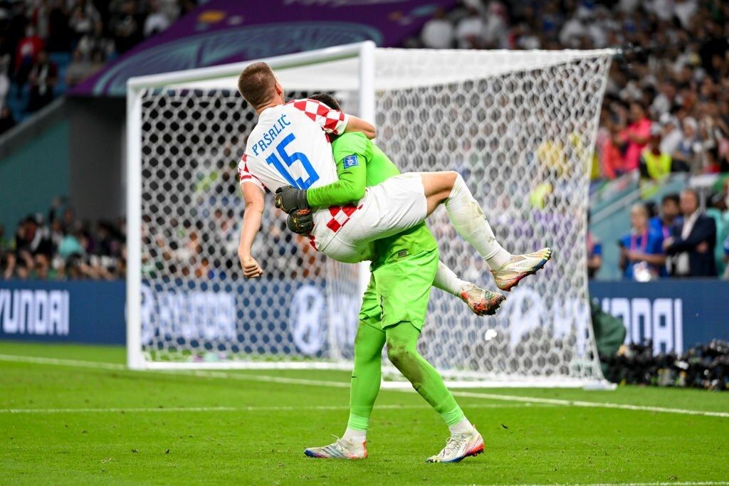 این دستان جادویی ژاپن را حذف کرد!