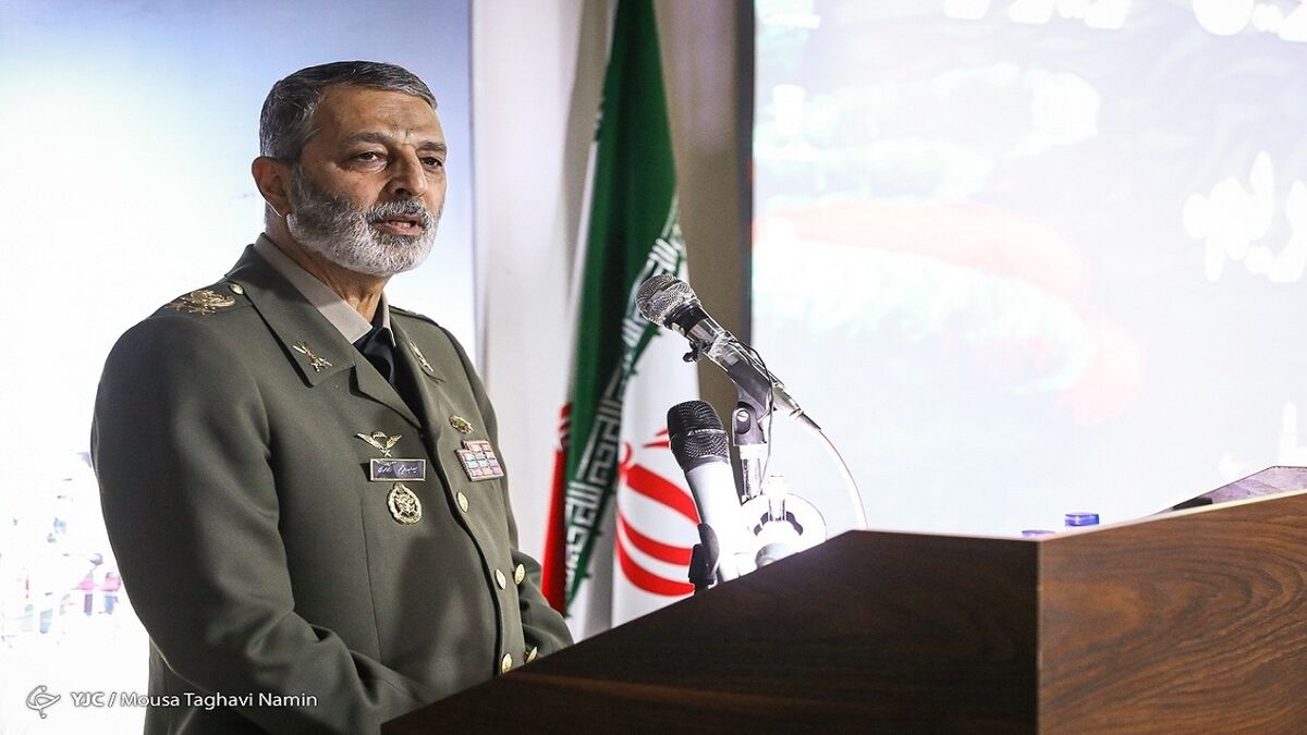 سرلشکر موسوی: رژیم صهیونیستی اگرمی‌خواهد از ترس مرگ خودکشی کند ما مانعش نمی‌شویم