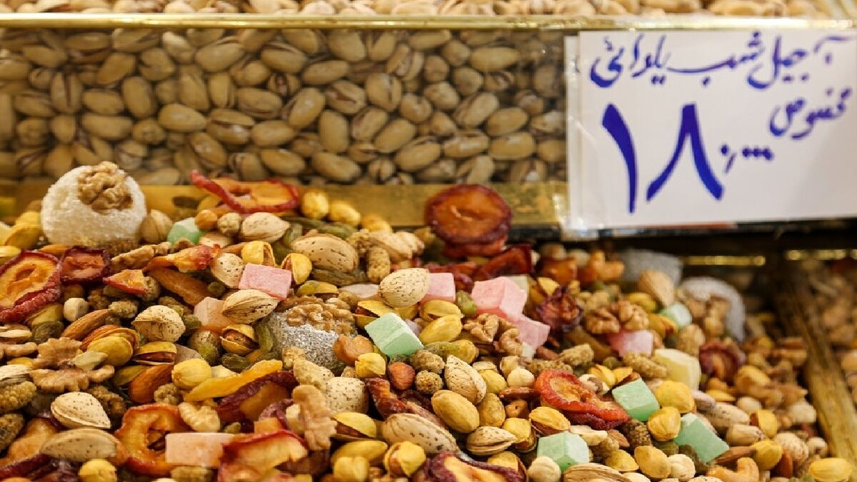 آجیل شب یلدا نرخ مصوب ندارد/فندق،پسته و بادام هندی نیم‌میلیونی شدند!