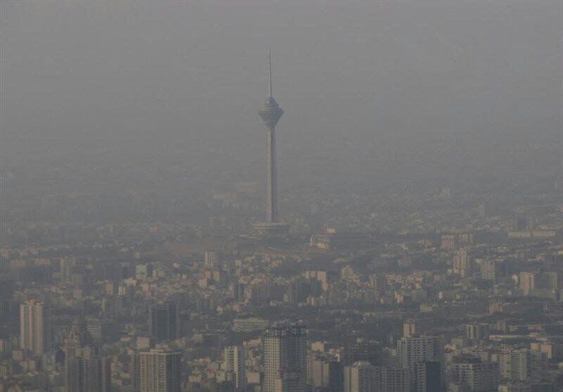 تداوم آلودگی هوا در تهران، کرج و اراک/ بارش باران در نقاط مختلف کشور