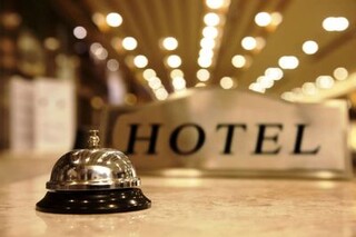 نرخ اقامت در هتل‌ها ابلاغ خواهد شد/به داد صنعت گردشگری برسید!