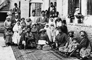 نگاهی به مفهوم و تاریخچه بست نشینی 