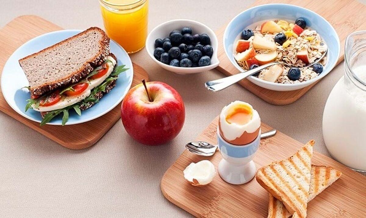 ۱۶‌ اشتباهی که موقع صبحانه خوردن مرتکب می‌شوید!
