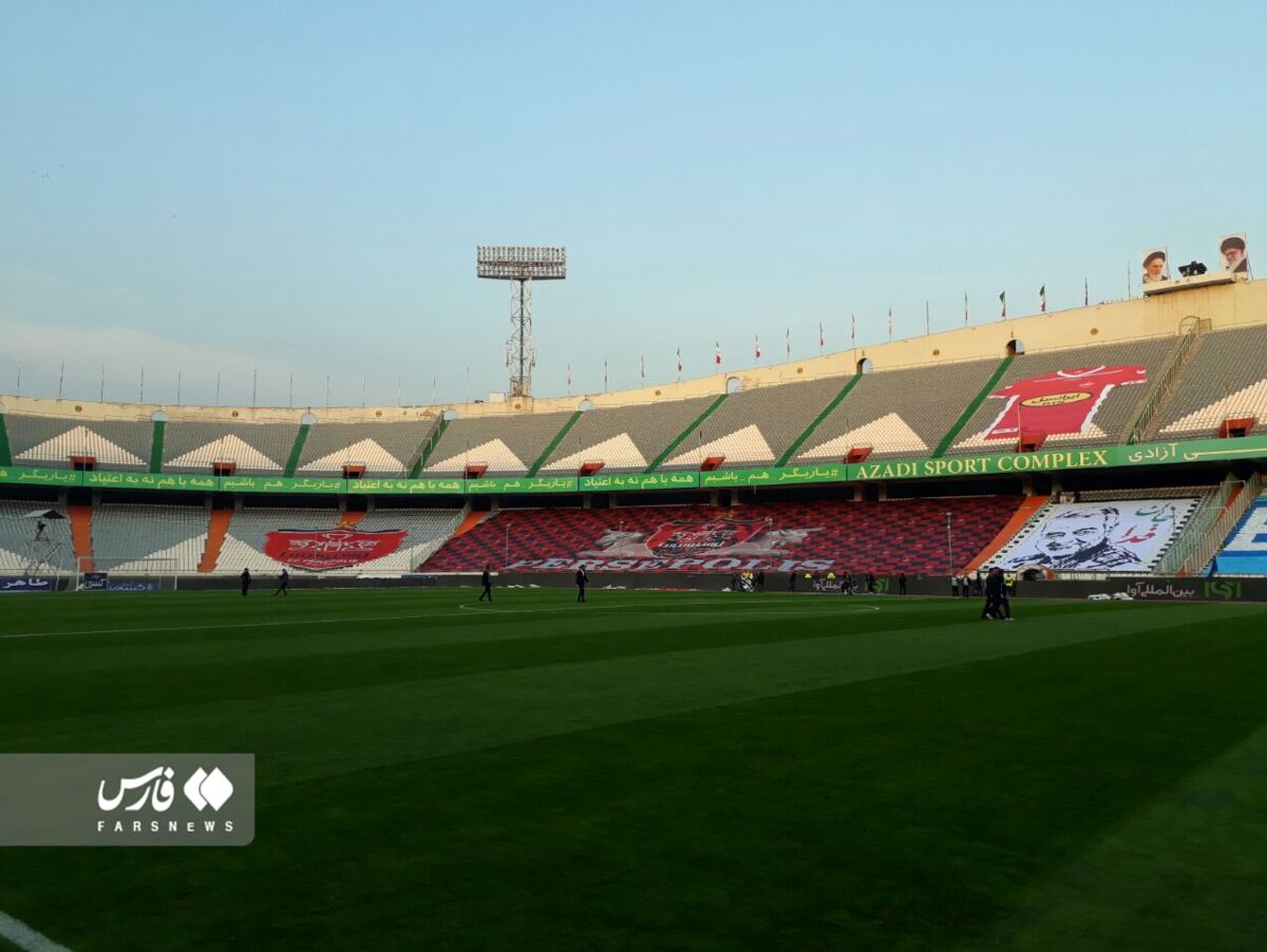 لحظه به لحظه با حواشی دربی| استقلال ترکیبش را تغییر داد!/ بیرانوند با گارد صورت در زمین