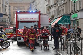 شمار قربانیان حادثه تیراندازی در پاریس افزایش یافت