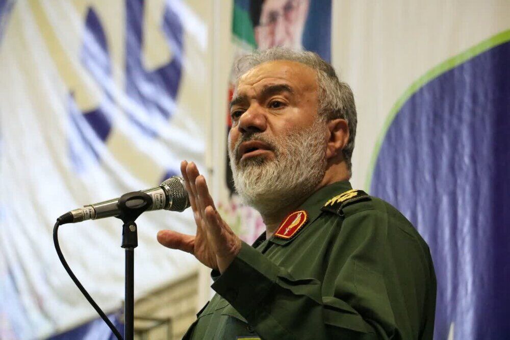 سردار فدوی: امروز دشمن جرات جنگ نظامی با ایران را ندارد/در اجرای طرح محرومیت زدایی نه خسته می‌شویم نه ناراحت