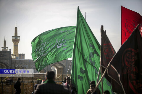 گزارش تصویری I دسته های عزای فاطمی به سمت حرم مطهر رضوی