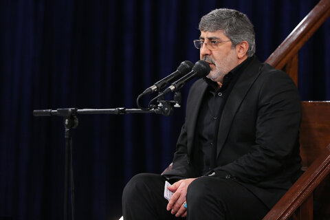 گزارش تصویری I  مراسم عزاداری حضرت فاطمه‌زهرا سلام‌الله‌علیها با حضور مقام معظم رهبری