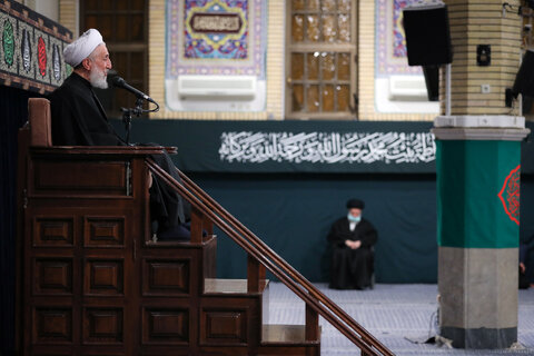 گزارش تصویری I  مراسم عزاداری حضرت فاطمه‌زهرا سلام‌الله‌علیها با حضور مقام معظم رهبری