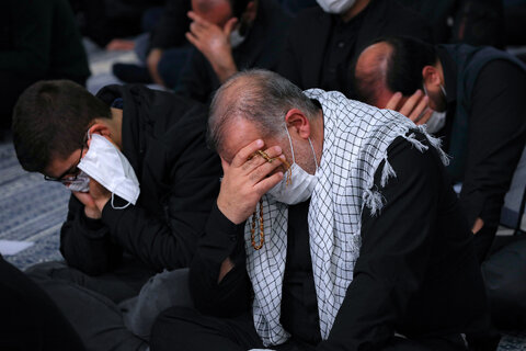 گزارش تصویری I  مراسم عزاداری حضرت فاطمه‌زهرا سلام‌الله‌علیها با حضور مقام معظم رهبری