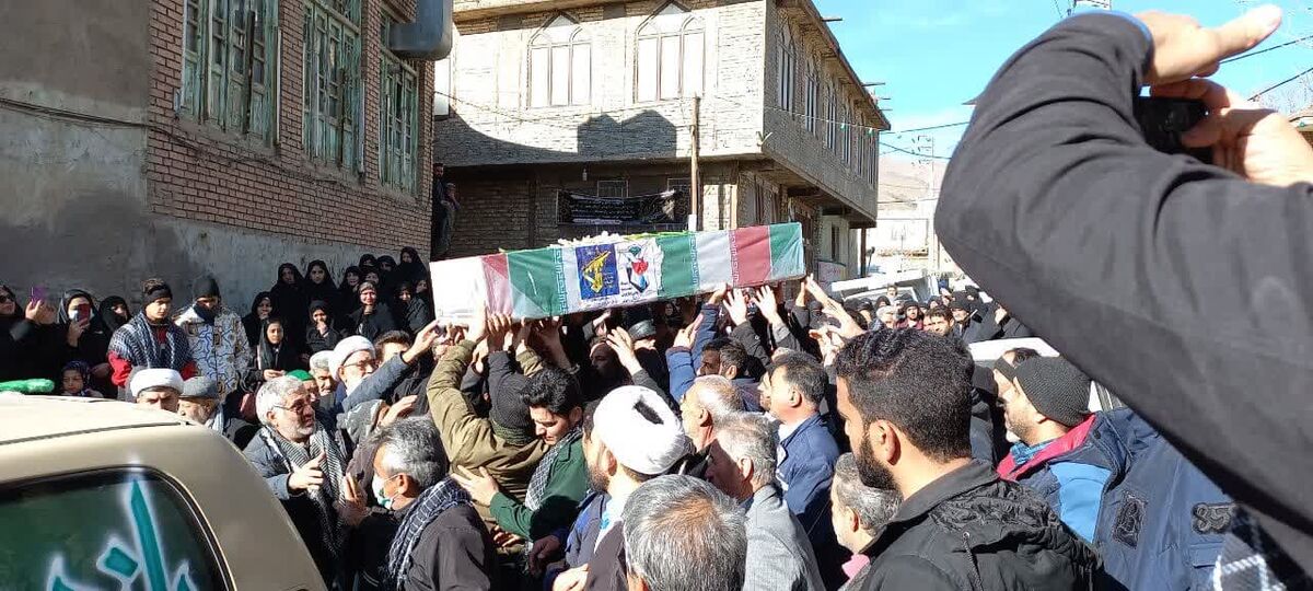 یک شهید گمنام در روستای پیوه‌ژن در آستانه شهادت حضرت فاطمه(س) تشییع شد
