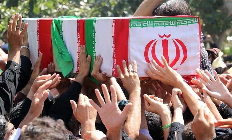 تصاویری از مراسم تشییع پیکر۲۰۰ شهید گمنام در تهران