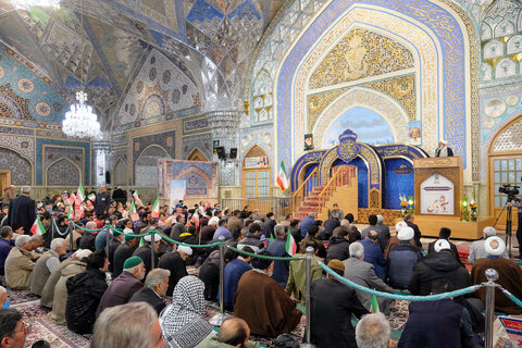 گرامیداشت حماسه ٩ دی در حرم مطهر رضوی