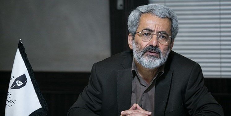 نهم دی پیام پشتیبانی مستحکم ملت ایران از انقلاب را منعکس کرده است