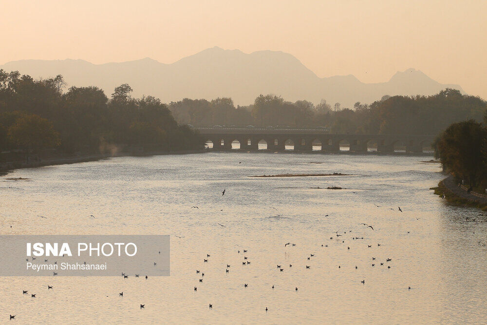مدارس و دانشگاه‌های اصفهان و برخی شهرستان‌ها غیرحضوری شد