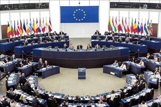 لغو مصونیت قضایی دو نماینده پارلمان اروپا به اتهام فساد مالی