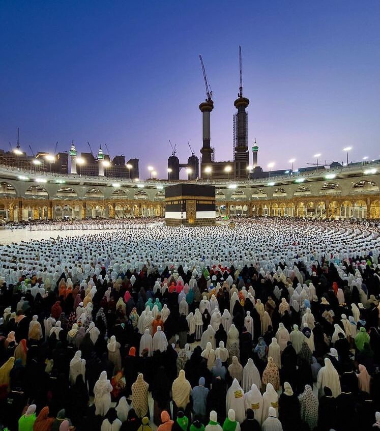از حج اقتصادی تا حج لاکچری! / تلاش سعودیها برای جذب عمرهگزاران به عنوان توریست