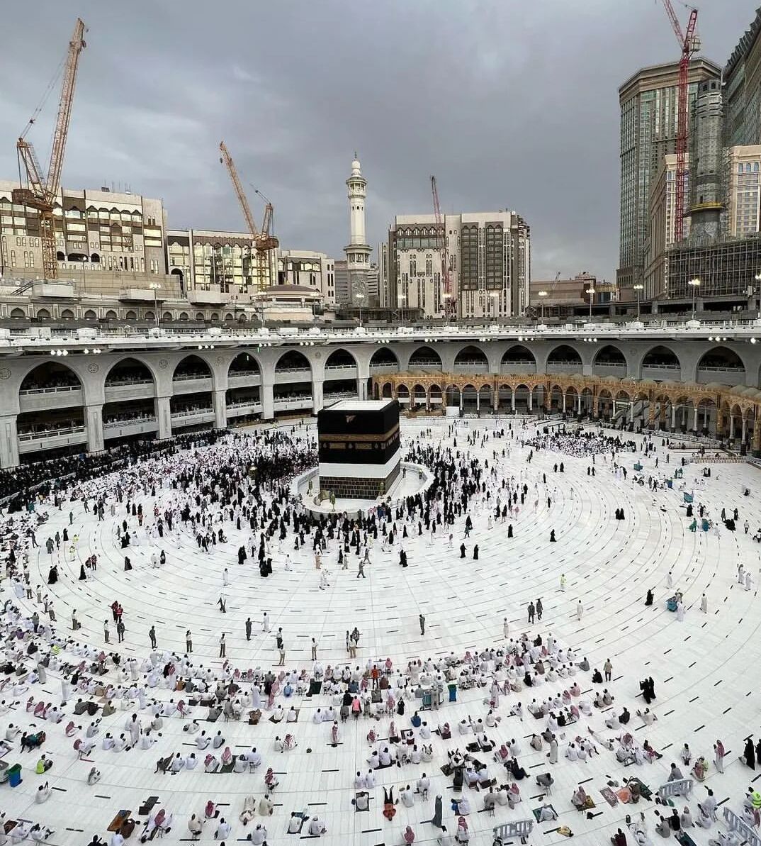 از حج اقتصادی تا حج لاکچری! / تلاش سعودیها برای جذب عمرهگزاران به عنوان توریست