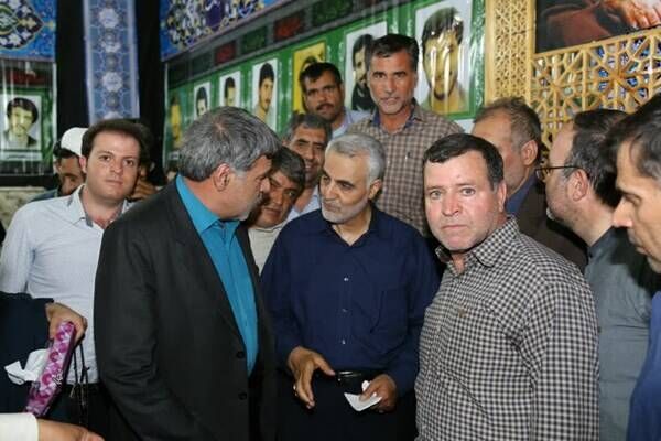 پای صحبتهای پیک حاجقاسم و امین او در جنگ+ عکس