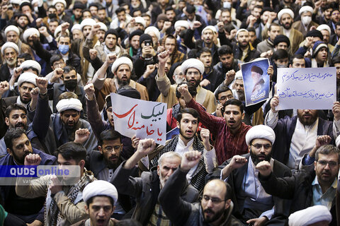 گزارش تصویری I تجمع حوزویان مشهد در پاسخ به اهانت نشریه فرانسوی