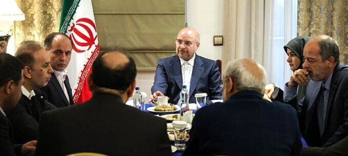 نشست قالیباف با اعضای هیئت ایرانی شرکت کننده در APA